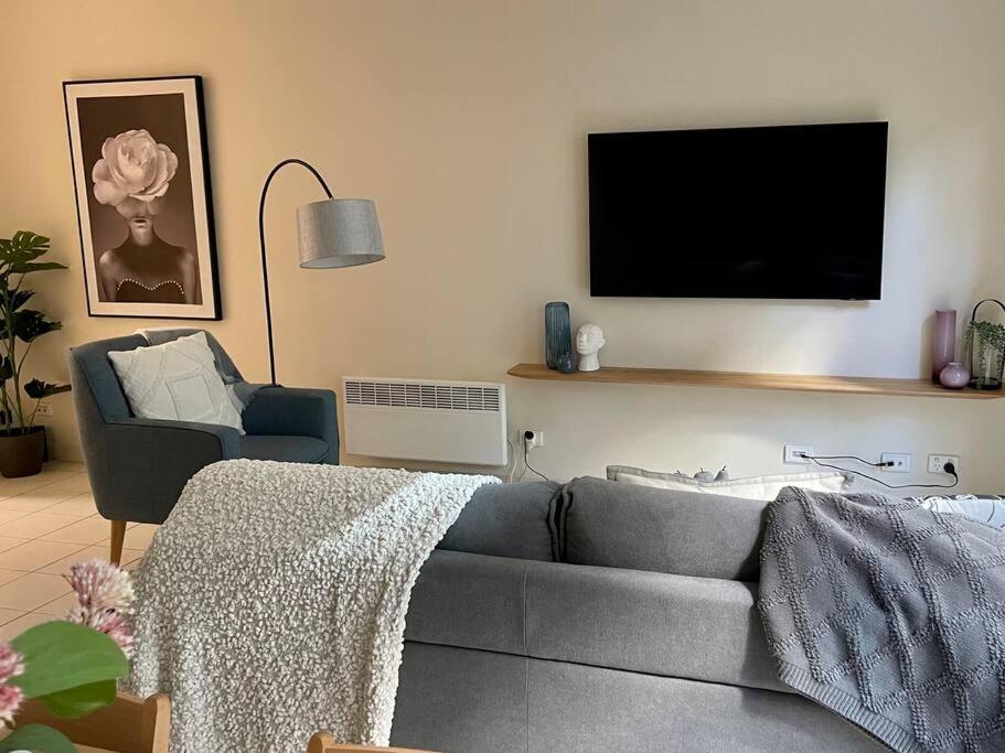 Morgan Place - Central Melbourne Cbd Apartment On Flinders Lane Late Check-Out, Complimentary Welcome Hamper ภายนอก รูปภาพ