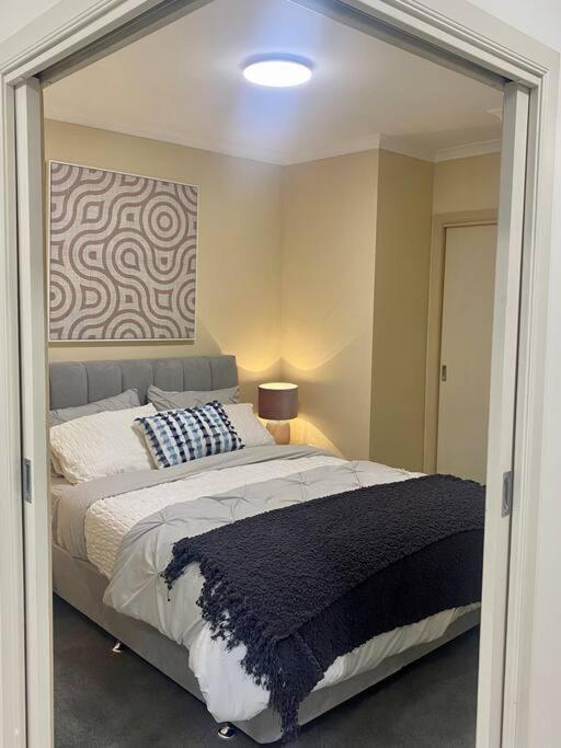 Morgan Place - Central Melbourne Cbd Apartment On Flinders Lane Late Check-Out, Complimentary Welcome Hamper ภายนอก รูปภาพ