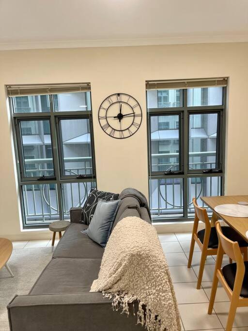 Morgan Place - Central Melbourne Cbd Apartment On Flinders Lane Late Check-Out, Complimentary Welcome Hamper ภายนอก รูปภาพ
